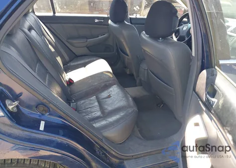 2005 Honda Accord 2.4 Ex z USA, uszkodzony, nr VIN 1HGCM56845A003286